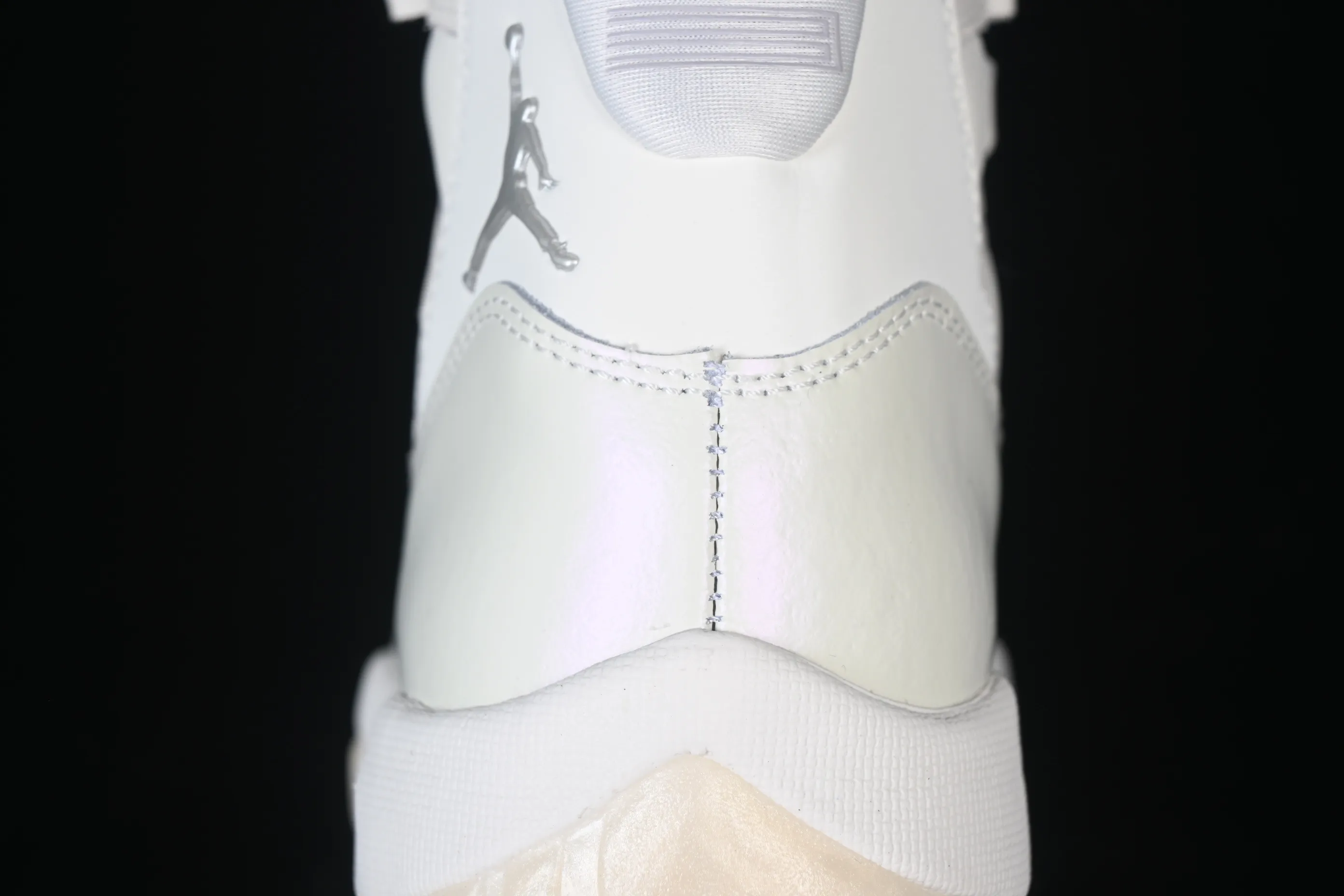 All categories Air Jordan Jordan series basketball shoes Air Jordan 11 F version Air Jordan 11 Retro "Pearl" AJ11 Joe 11 Pearl White AR0715-110